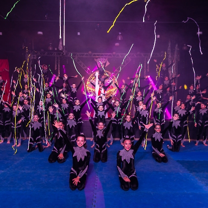 01.06.2025 - VIVA LAS VEGAS - APRESENTAÇÃO DO CURSO DE CIRCO EMPYREO-136