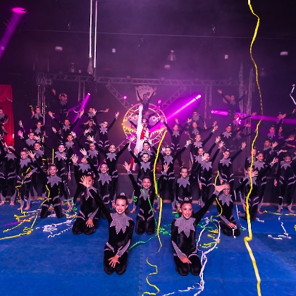 01.06.2025 - VIVA LAS VEGAS - APRESENTAÇÃO DO CURSO DE CIRCO EMPYREO-138