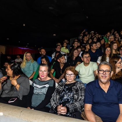 01.06.2025 - VIVA LAS VEGAS - APRESENTAÇÃO DO CURSO DE CIRCO EMPYREO-13