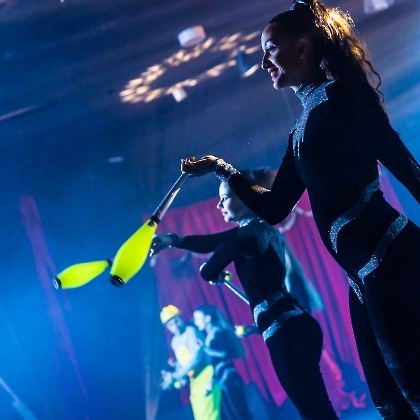 01.06.2025 - VIVA LAS VEGAS - APRESENTAÇÃO DO CURSO DE CIRCO EMPYREO-24