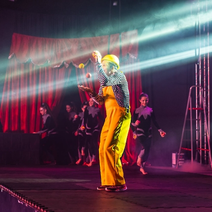 01.06.2025 - VIVA LAS VEGAS - APRESENTAÇÃO DO CURSO DE CIRCO EMPYREO-28