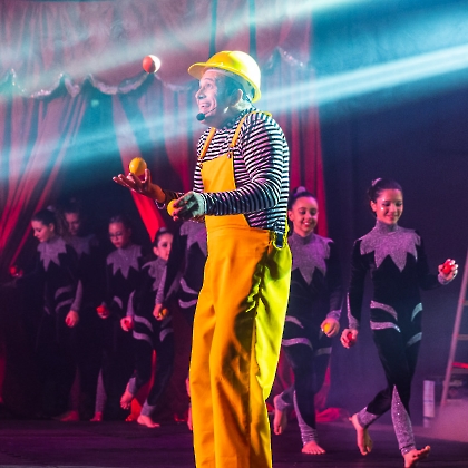 01.06.2025 - VIVA LAS VEGAS - APRESENTAÇÃO DO CURSO DE CIRCO EMPYREO-29