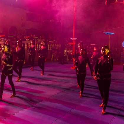 01.06.2025 - VIVA LAS VEGAS - APRESENTAÇÃO DO CURSO DE CIRCO EMPYREO-35