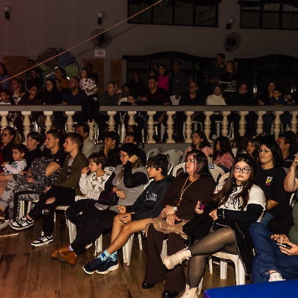 01.06.2025 - VIVA LAS VEGAS - APRESENTAÇÃO DO CURSO DE CIRCO EMPYREO-6