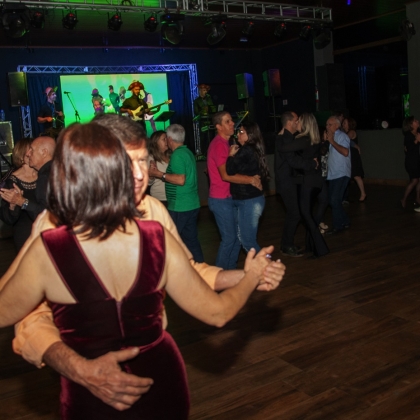 08.07.2022 - SEXTA DANÇANTE - BANDA HOMENS DE PRETO-47