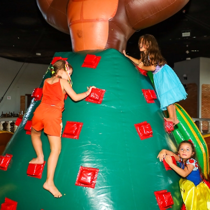 15.02.2026 - EMPYREO FOLIA 2026 (1ª MATINÊ)-133