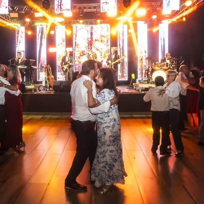 19.04.2025 - BAILE DE ALELUIA 2025-187