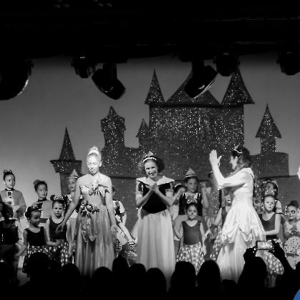 26.11.2022 - 2ª MOSTRA DO CURSO LIVRE DE DANÇA-21