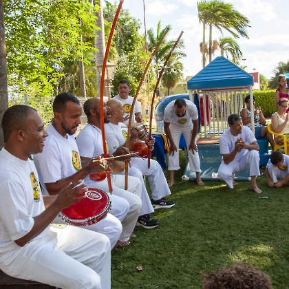 26.11.2022 - APRESENTAÇÃO DE CAPOEIRA E TROCA DE CORDAS DOS ALUNOS DO C.C.E-21