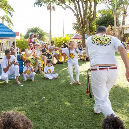26.11.2022 - APRESENTAÇÃO DE CAPOEIRA E TROCA DE CORDAS DOS ALUNOS DO C.C.E-22