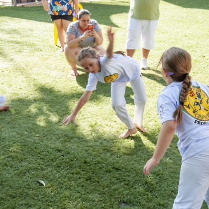 26.11.2022 - APRESENTAÇÃO DE CAPOEIRA E TROCA DE CORDAS DOS ALUNOS DO C.C.E-28
