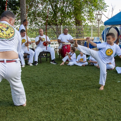 26.11.2022 - APRESENTAÇÃO DE CAPOEIRA E TROCA DE CORDAS DOS ALUNOS DO C.C.E-34