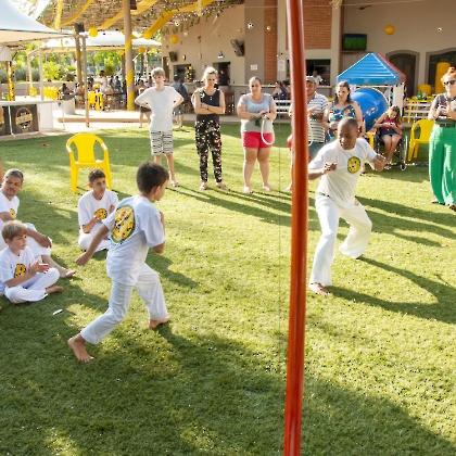 26.11.2022 - APRESENTAÇÃO DE CAPOEIRA E TROCA DE CORDAS DOS ALUNOS DO C.C.E-38