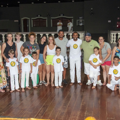 26.11.2022 - APRESENTAÇÃO DE CAPOEIRA E TROCA DE CORDAS DOS ALUNOS DO C.C.E-3