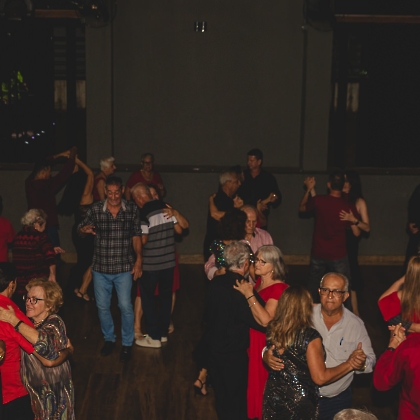 28.03.2025 - BAILE DO VERMELHO E PRETO (BANDA HOMENS DE PRETO)-232