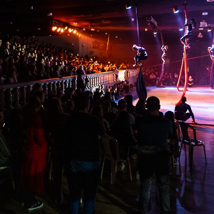 30.05.2025 - VIVA LAS VEGAS - APRESENTAÇÃO DO CURSO DE CIRCO EMPYREO-103