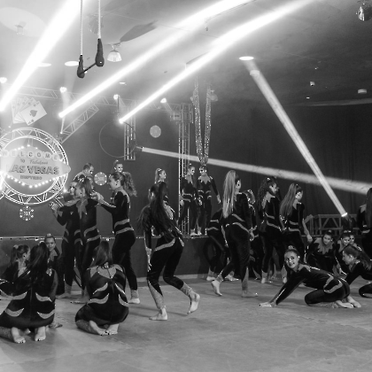 30.05.2025 - VIVA LAS VEGAS - APRESENTAÇÃO DO CURSO DE CIRCO EMPYREO-161