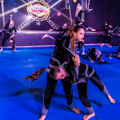 30.05.2025 - VIVA LAS VEGAS - APRESENTAÇÃO DO CURSO DE CIRCO EMPYREO-166