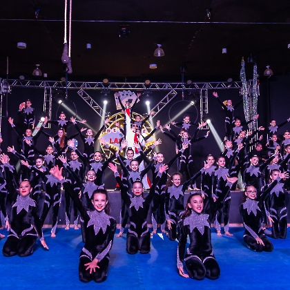 30.05.2025 - VIVA LAS VEGAS - APRESENTAÇÃO DO CURSO DE CIRCO EMPYREO-178