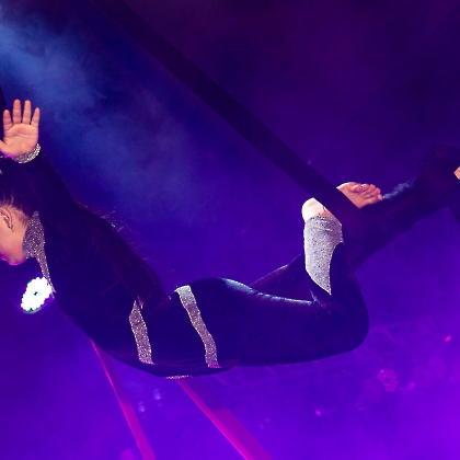 30.05.2025 - VIVA LAS VEGAS - APRESENTAÇÃO DO CURSO DE CIRCO EMPYREO-32