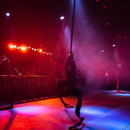 30.05.2025 - VIVA LAS VEGAS - APRESENTAÇÃO DO CURSO DE CIRCO EMPYREO-33