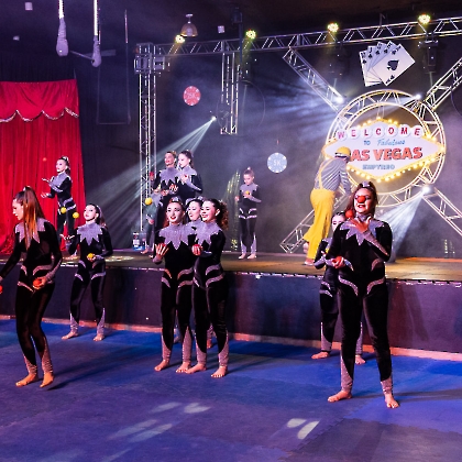 30.05.2025 - VIVA LAS VEGAS - APRESENTAÇÃO DO CURSO DE CIRCO EMPYREO-56