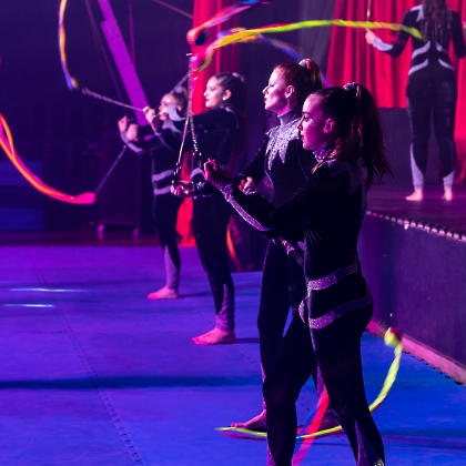 30.05.2025 - VIVA LAS VEGAS - APRESENTAÇÃO DO CURSO DE CIRCO EMPYREO-68