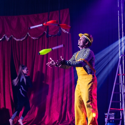 30.05.2025 - VIVA LAS VEGAS - APRESENTAÇÃO DO CURSO DE CIRCO EMPYREO-72