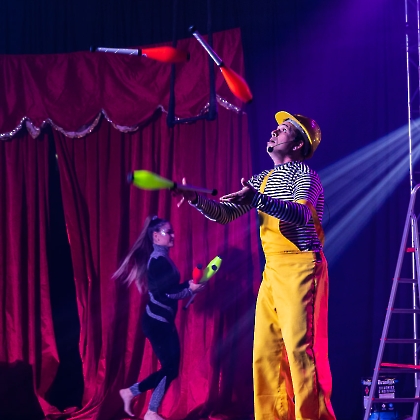 30.05.2025 - VIVA LAS VEGAS - APRESENTAÇÃO DO CURSO DE CIRCO EMPYREO-73