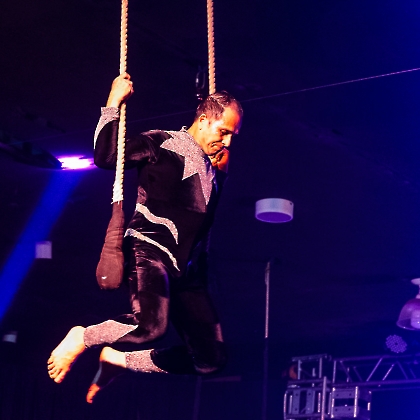 30.05.2025 - VIVA LAS VEGAS - APRESENTAÇÃO DO CURSO DE CIRCO EMPYREO-78