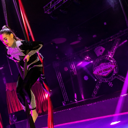 30.05.2025 - VIVA LAS VEGAS - APRESENTAÇÃO DO CURSO DE CIRCO EMPYREO-88