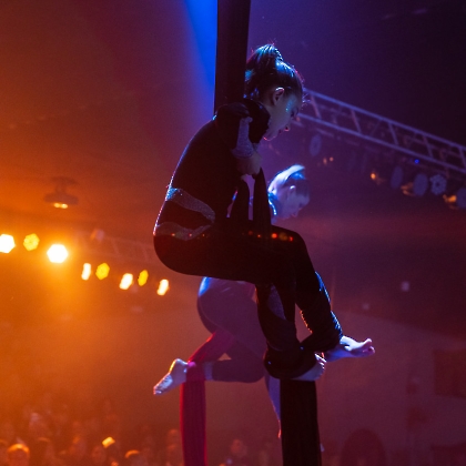 30.05.2025 - VIVA LAS VEGAS - APRESENTAÇÃO DO CURSO DE CIRCO EMPYREO-95