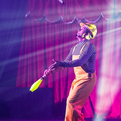 31.05.2025 - VIVA LAS VEGAS - APRESENTAÇÃO DO CURSO DE CIRCO EMPYREO-102