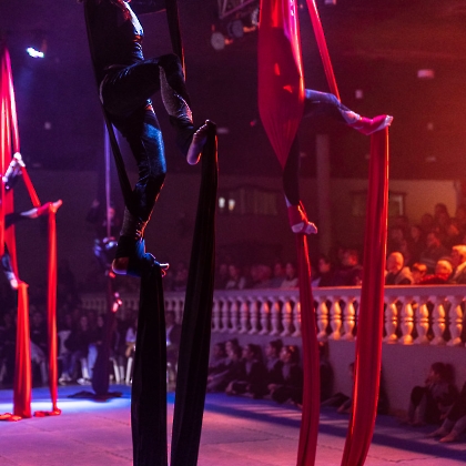 31.05.2025 - VIVA LAS VEGAS - APRESENTAÇÃO DO CURSO DE CIRCO EMPYREO-121